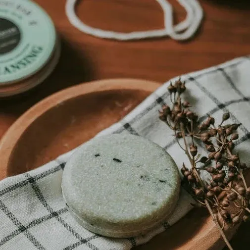 ALWIS & XAVIER Shampoo Bar: Cleansing Seaweed
