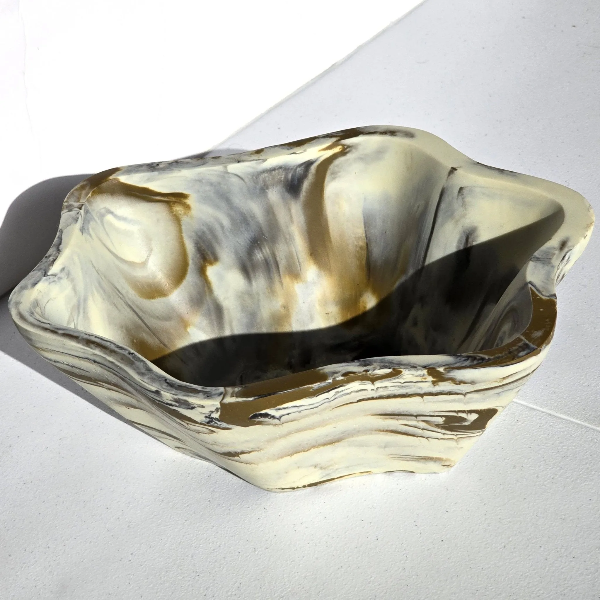 Organic Shape Resin Bowl - Brown/Marble Dust